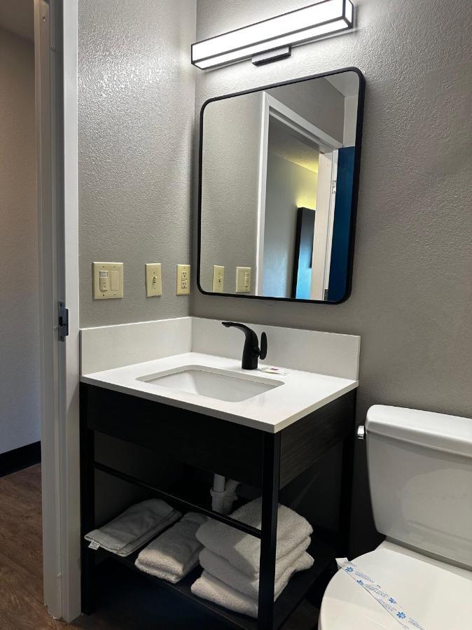 Motel 6 Indianapolis Carmel מראה חיצוני תמונה