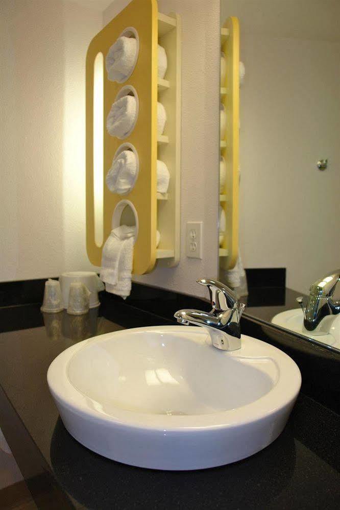 Motel 6 Indianapolis Carmel מראה חיצוני תמונה